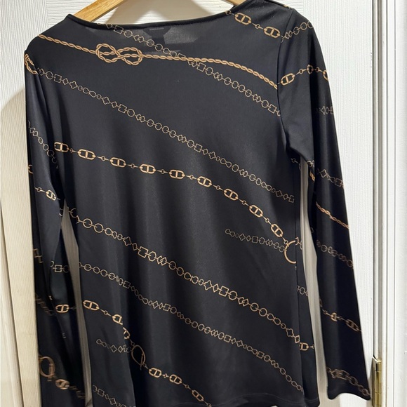 Ann Taylor Black Gold Top with Gold Chain Pattern Size S - Picture 3 of 5